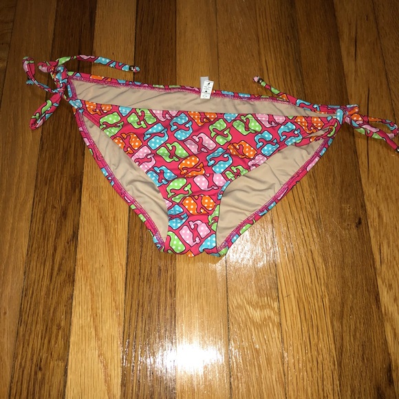 Vineyard Vines Other - Vineyard vines bikini bottoms